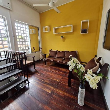 Apartamento Spiral, En El Centro De Quepos. Daire Dış mekan fotoğraf