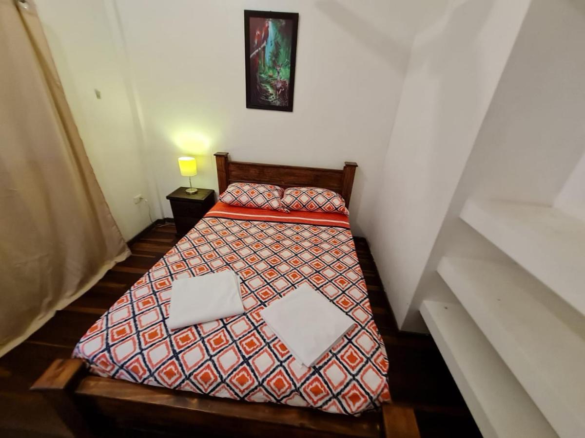 Apartamento Spiral, En El Centro De Quepos. Daire Dış mekan fotoğraf
